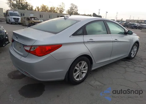2013 Hyundai Sonata Gls z USA, uszkodzony, nr VIN 5NPEB4AC9DH692073